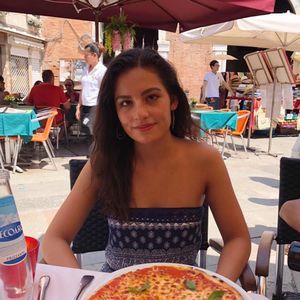 Meet your Posher, Bella